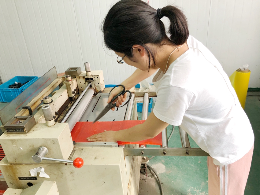 生產(chǎn)設(shè)備